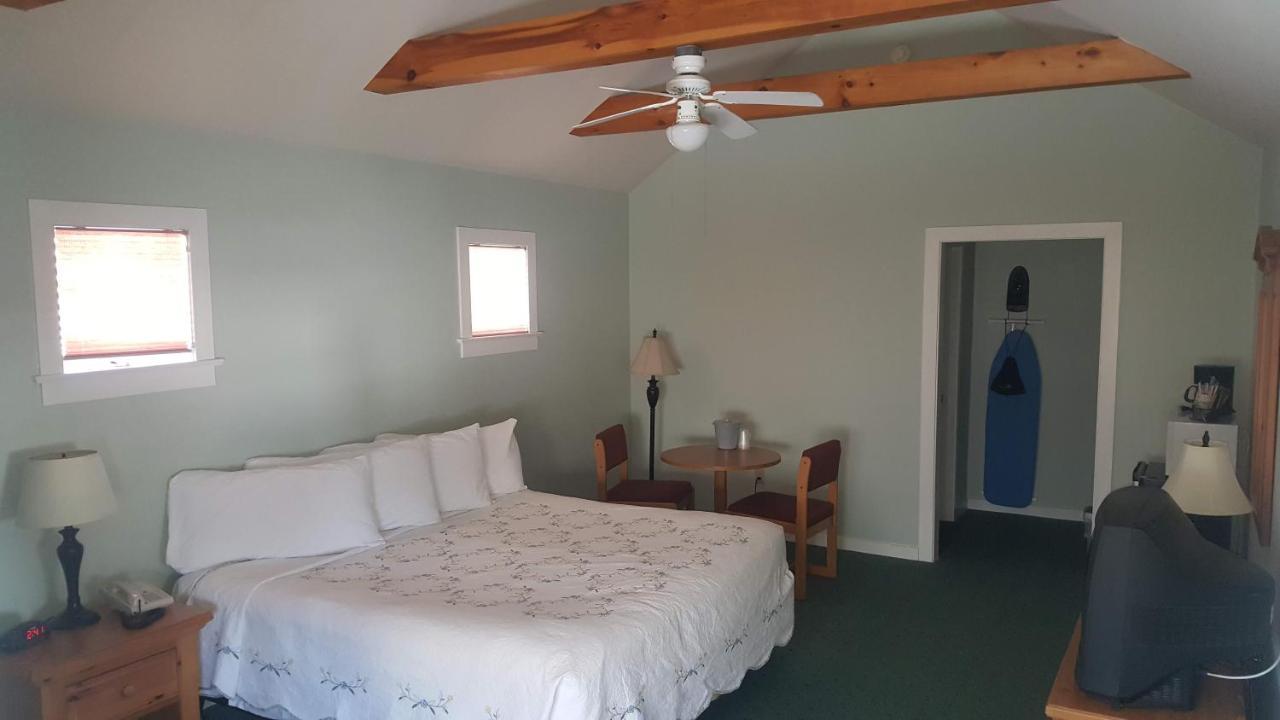 Spruce Lane Lodge&Cottages Smoketown  Extérieur photo